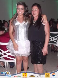 15 Anos de Elisandra Almeida
